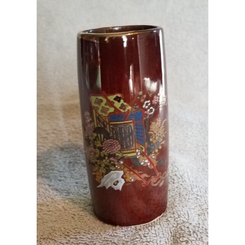 Vintage Japanese Miniature Bud Vase Brown 3.5 inches Small Garden Scene